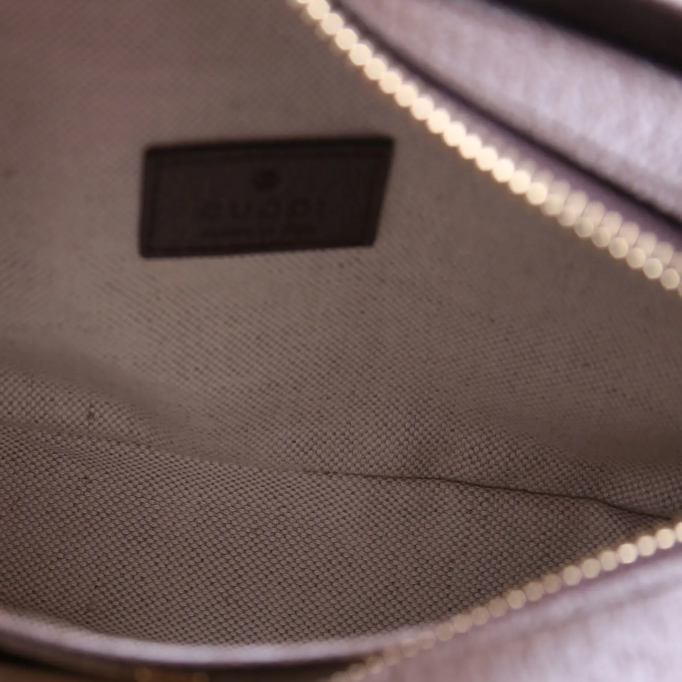 696075 Jumbo GG Mini Camera Bag