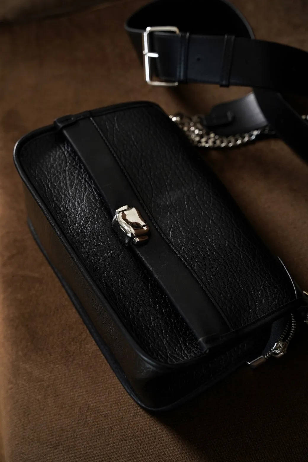 BagSaga Black Malibu Crossbody Bag
