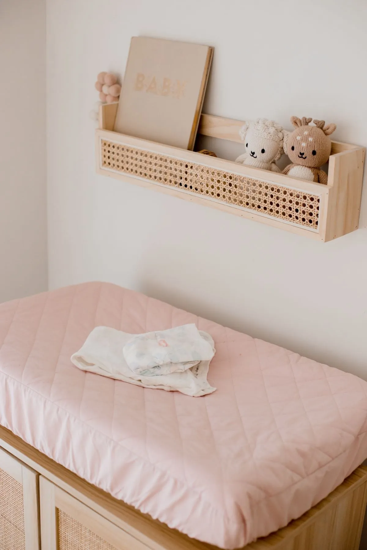 Bambella Designs Waterproof Bassinet Sheet/Change Mat Cover | Lullaby Pink