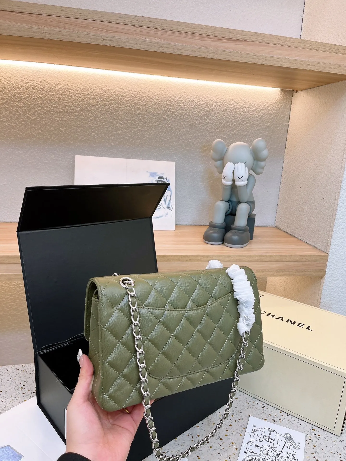 CC673 Classic Handbag / 9.8x15.5x6.5inch