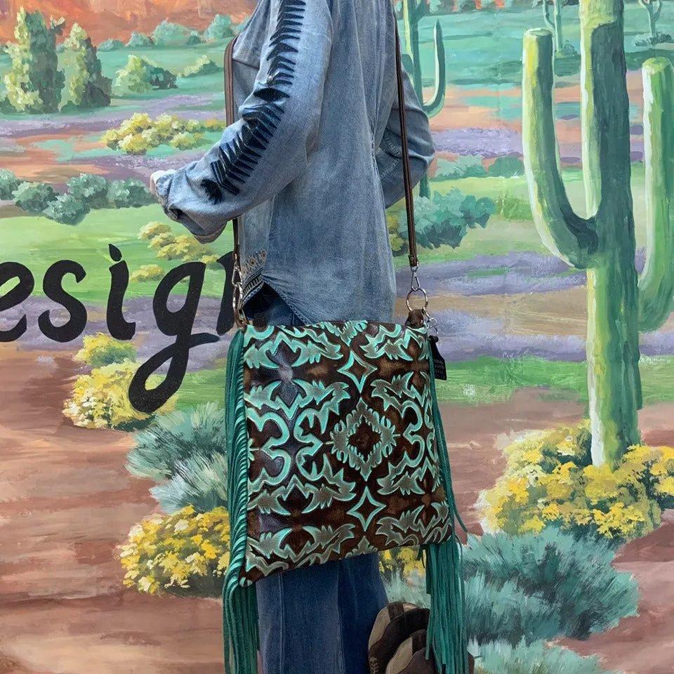 Crossbody Outlaw -  # 16904