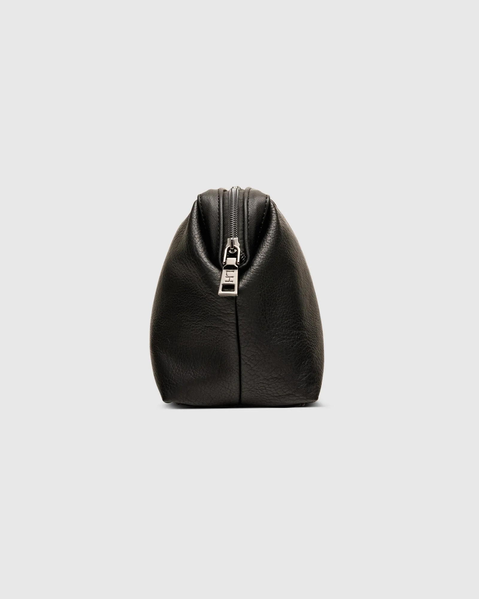 GILBERT MENS TOILETRY BAG
