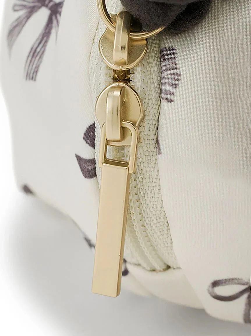 Ribbon Motif Makeup Pouch