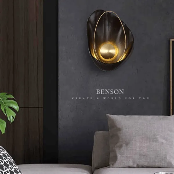 Shell Shape Brass Wall Light