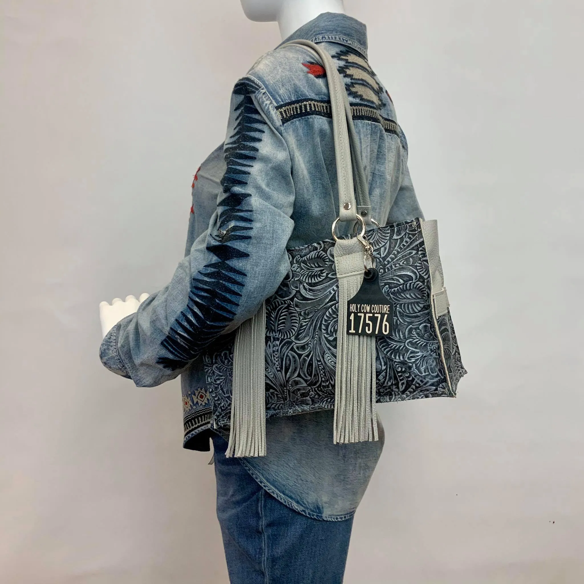 Small Town Tote -  #17576