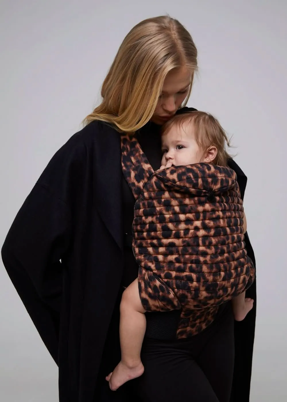 The Armadillo Baby Carrier - Leopard