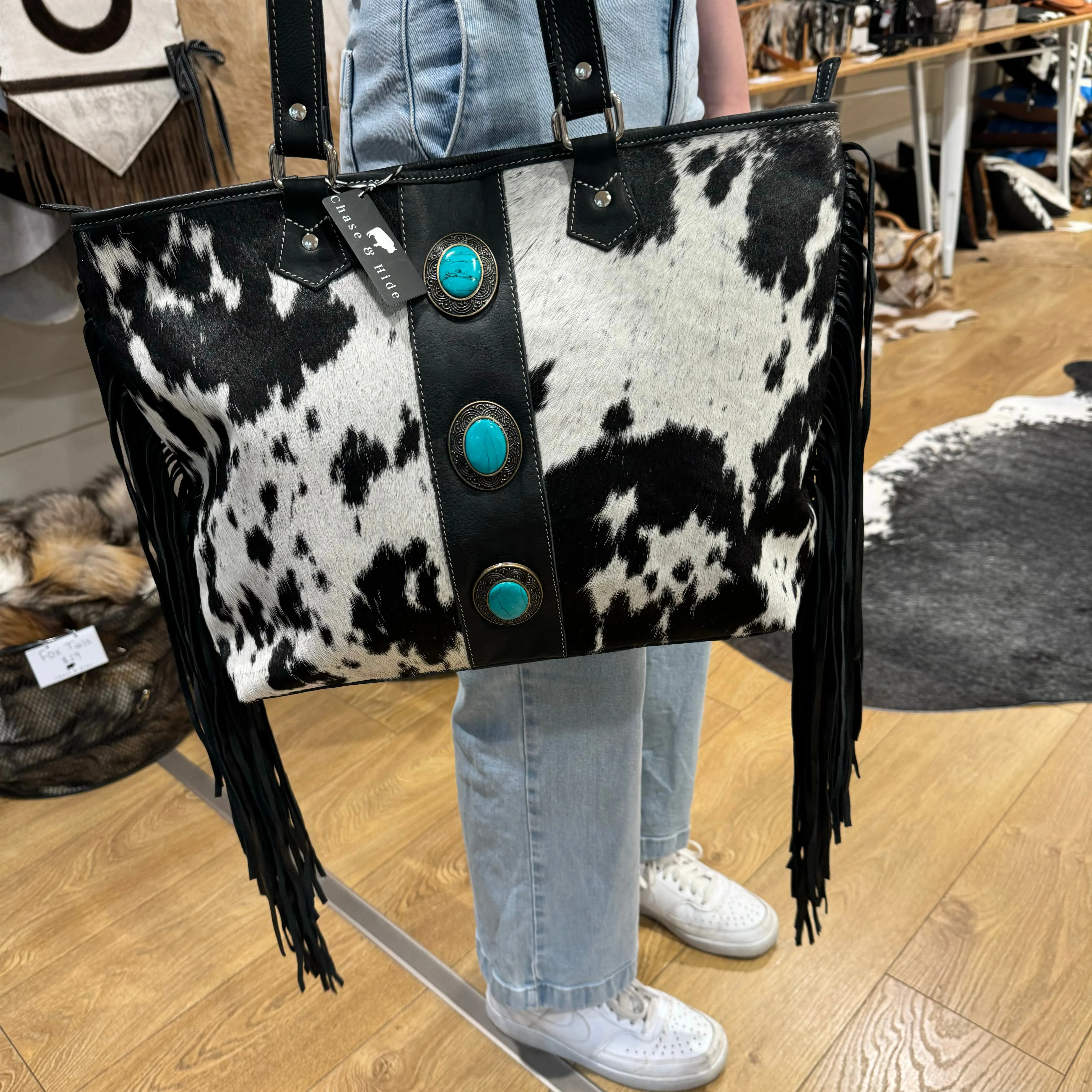 The Yellowstone Handbag with turquoise detail #AB75