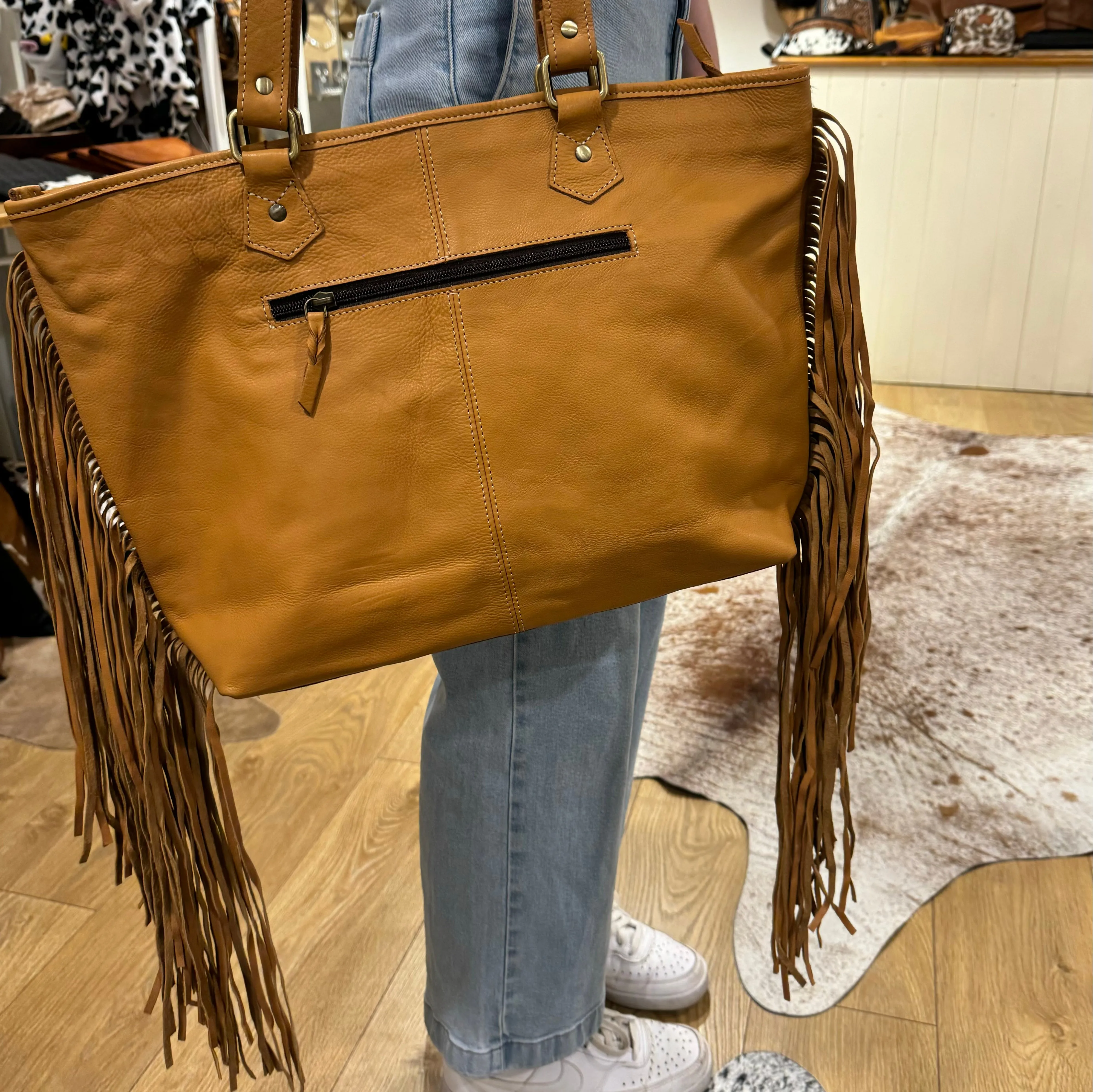 The Yellowstone Handbag with turquoise detail #AB75