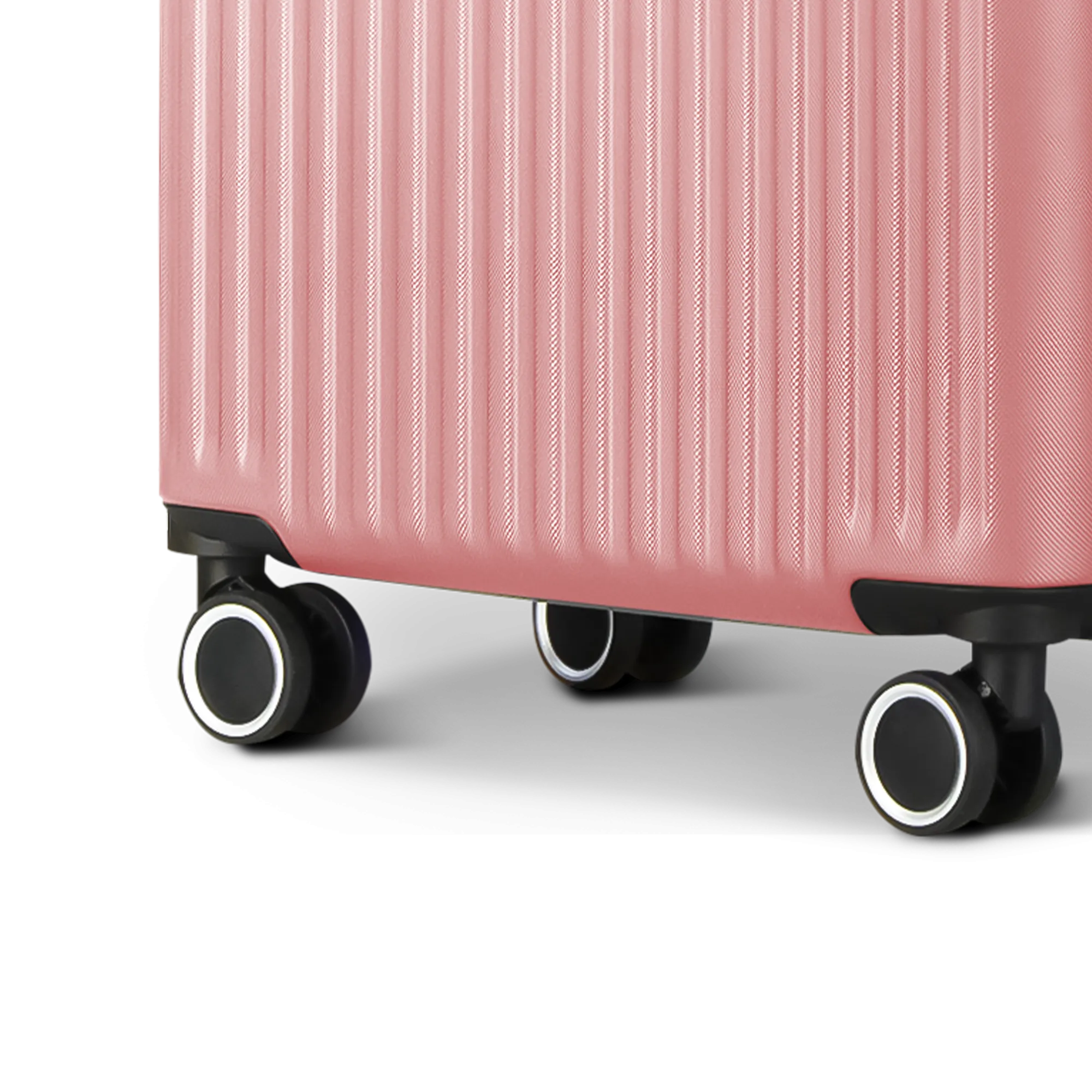 Vacay 24" Suitcase in Clay